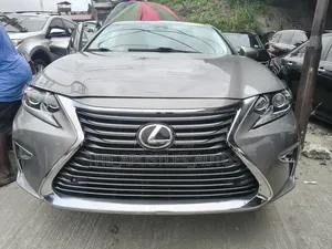 Lexus ES 2017 Gold