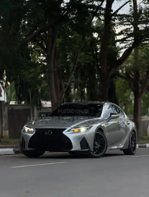 Lexus IS 350 2021