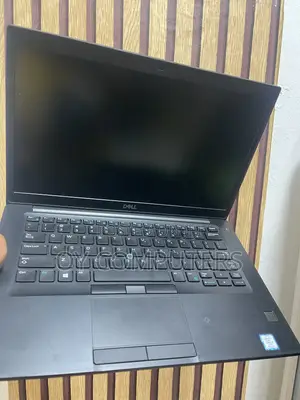 Laptop Dell Latitude 7490 16GB Intel Core i7 SSD 256GB