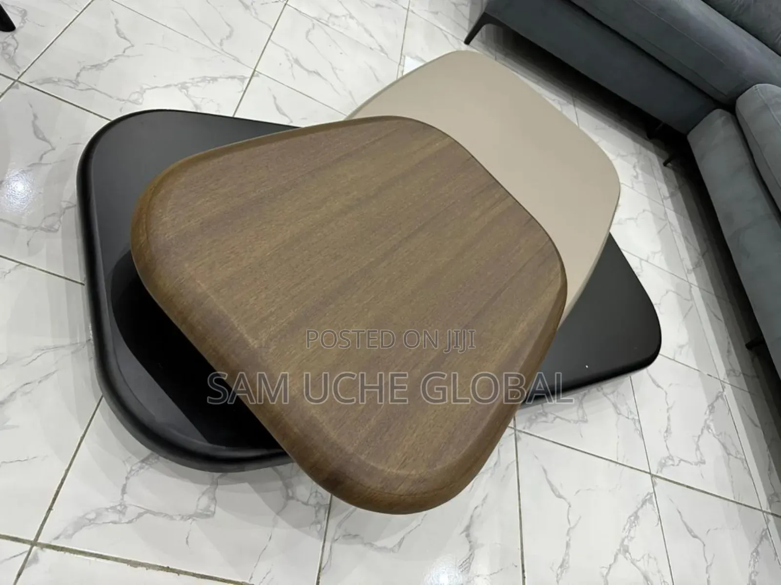 Executive Royal Centre Table
