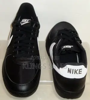 Nike Black White Sneakers