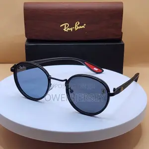 Ray-Ban Classic Round Sunglasses – Premium Metal Frame Eyewear Unisex.