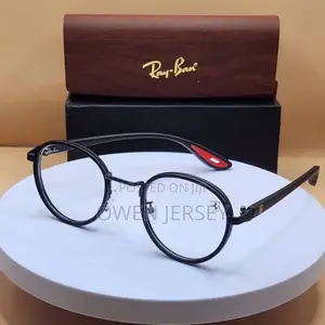 Ray-Ban Classic Round Sunglasses – Premium Metal Frame Eyewear Unisex.