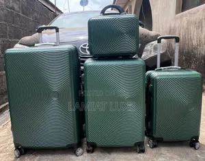 4 in 1 Traveling Bag Set