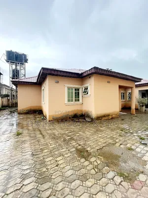 2bdrm Bungalow in Durumi for rent