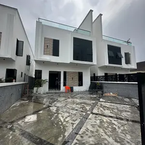 5bdrm Duplex in Sangotedo for sale