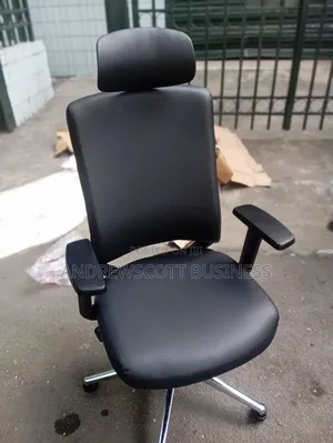 Brand New Leather Executive Chair With Headrest