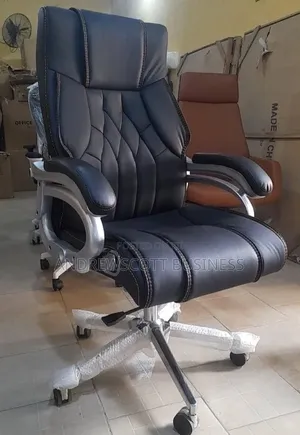 Executive Reclining Office Swivel Chair
