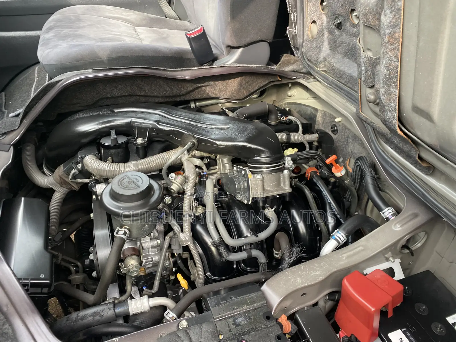 Toyota HiAce 2010