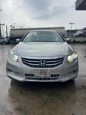 Honda Accord 2010 Silver