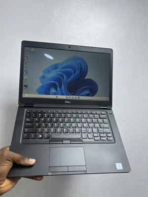 Laptop Dell Latitude 5490 8GB Intel Core i5 SSD 256GB