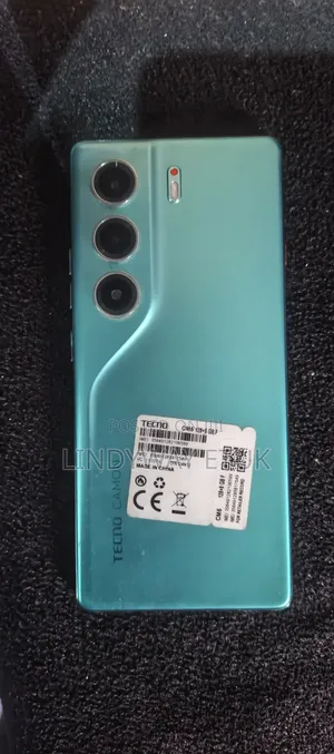 Tecno Camon 40 128 GB Blue