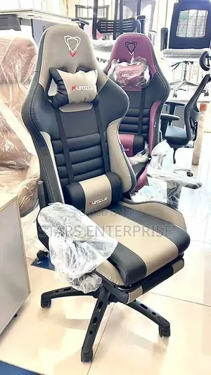 Exquisite Rocking Chair / Adjustable Chair