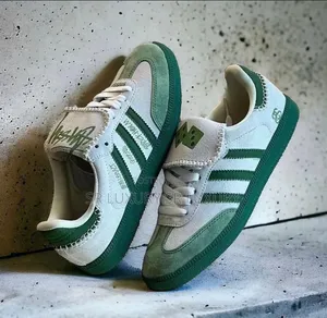 Best Quality Stüssy Low-Top Sneakers