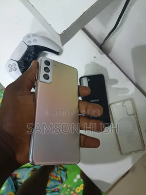Samsung Galaxy S22+ 5G 128 GB Silver