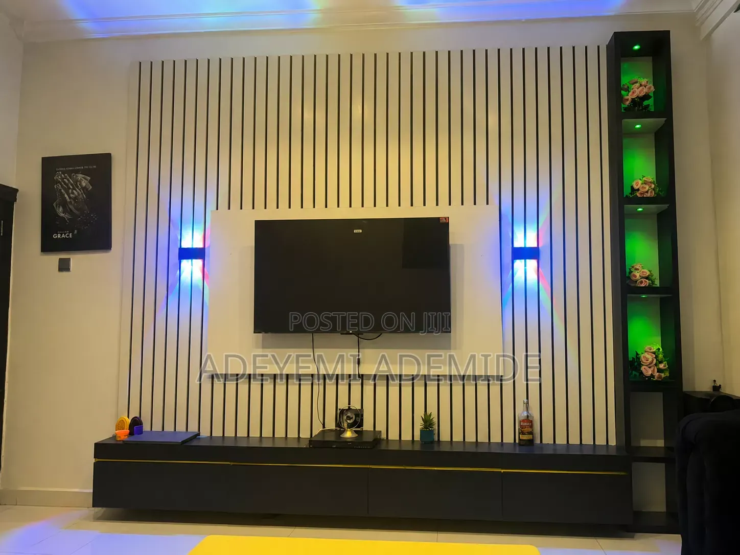 12 Fit Wall Console