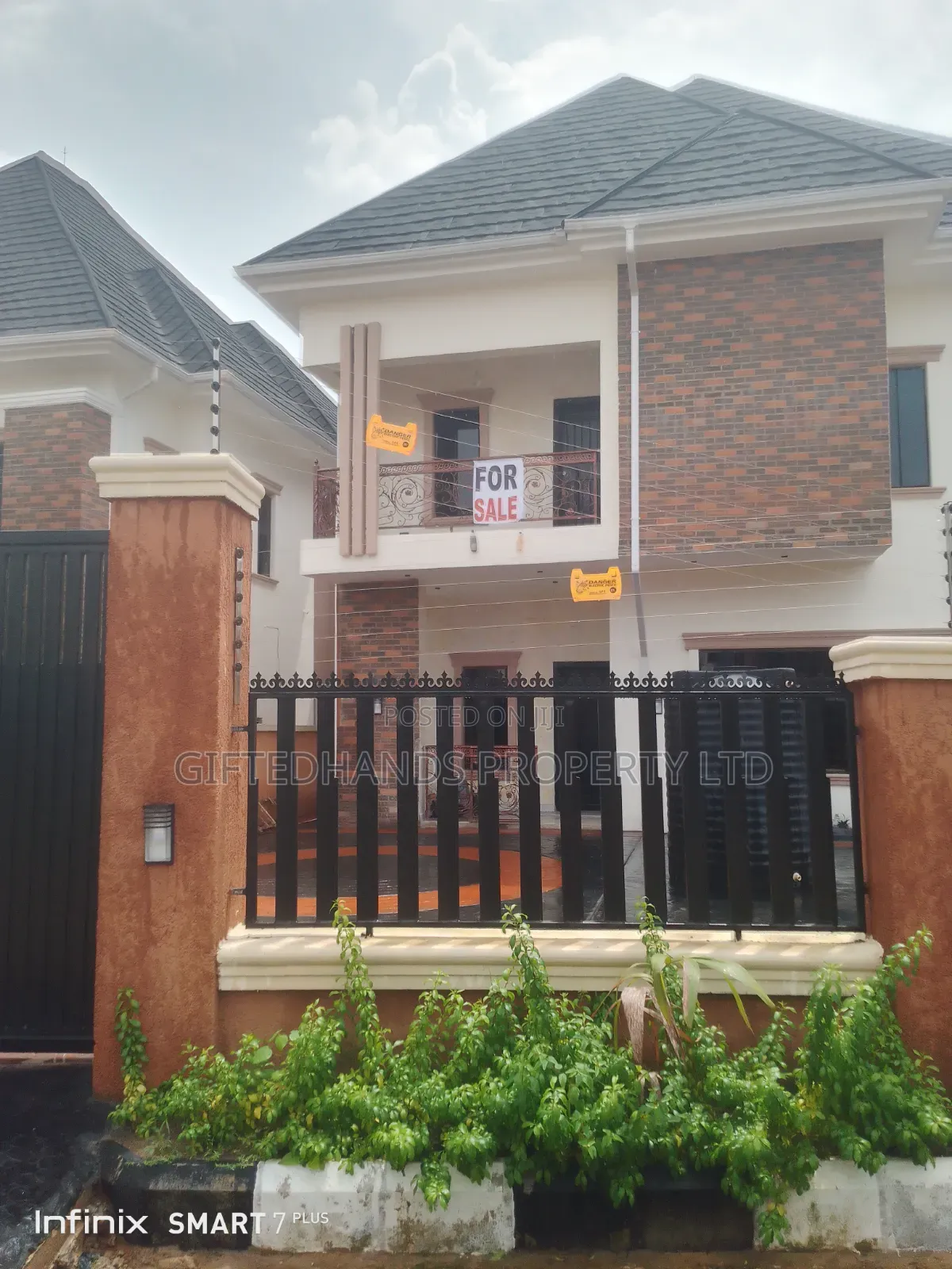Two 5 Bedroom Duplex