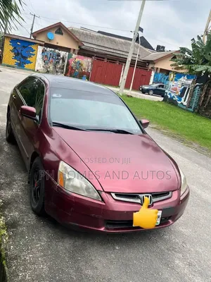 Honda Accord 2005 Red