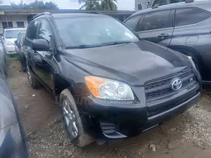 Toyota RAV4 2.5 2010 Black