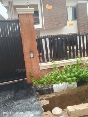 Two 5 Bedroom Duplex