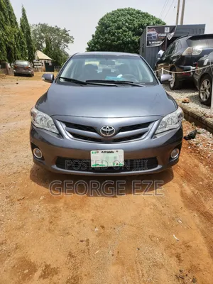 Toyota Corolla 2013 Gray