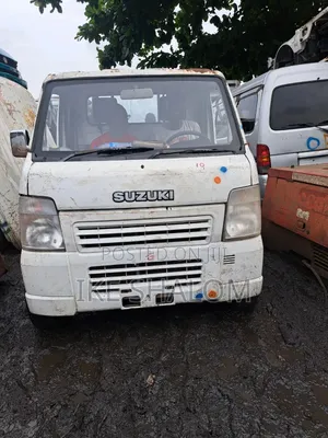 Suzuki Carry Mini Truck 012