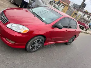Toyota Corolla 2004 Red