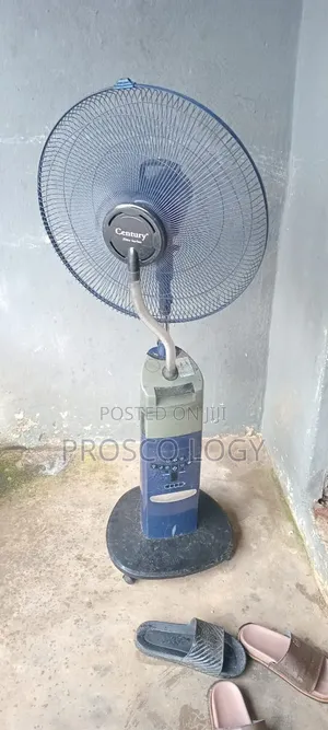 Rechargeable Dual Battery Water Dispensing Fan