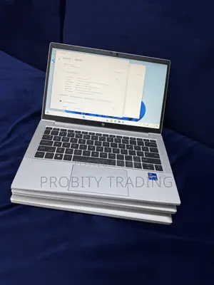 Laptop HP EliteBook 830 G8 16GB Intel Core i7 SSD 512GB