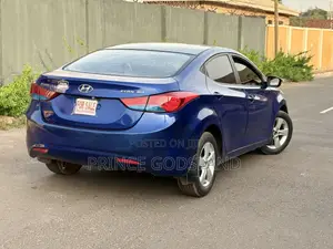 Hyundai Elantra 2012 Blue
