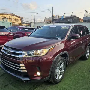 Toyota Highlander Limited 4x4 V6 (3.5L 6cyl 8A) 2017 Burgundy