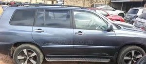 Toyota Highlander 2005 Gray