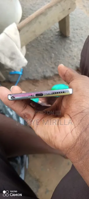 Tecno Camon 40 128 GB Gray