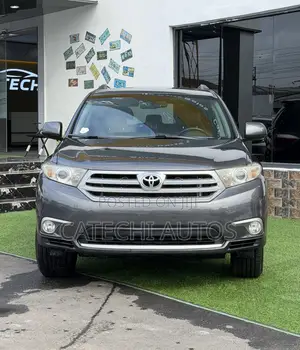 Toyota Highlander 2012 Gray