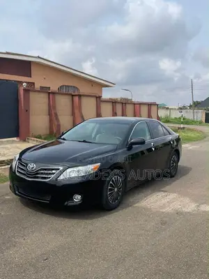 Toyota Camry LE 4dr Sedan (2.5L 4cyl 6AM) 2010 Black