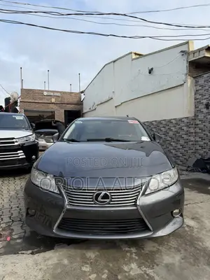 Lexus ES 250 2014 Gray
