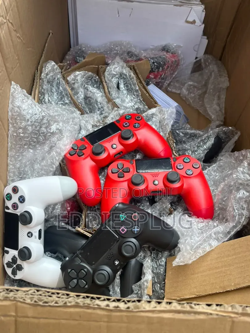 PlayStation 4 Pads