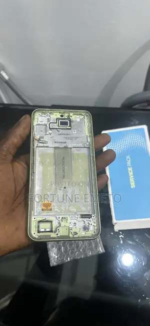 Samsung A34 5G Screen