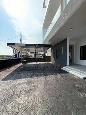 5bdrm Duplex in Ikota for sale