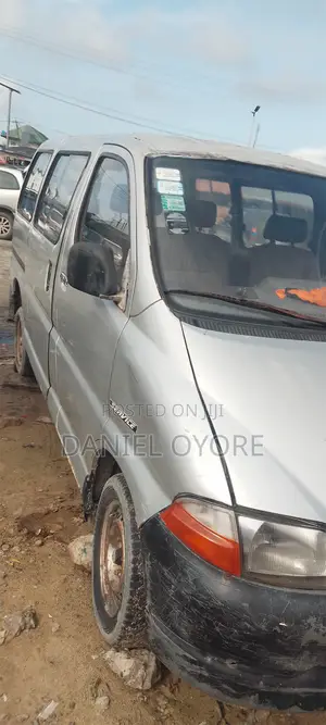 Toyota HiAce 2023 Silver