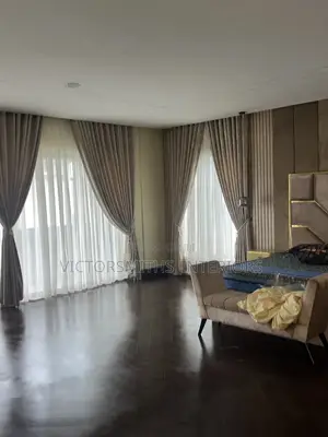 A Little Rings Design in the Master Bedroom