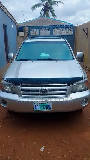 Toyota Highlander 2005 Silver