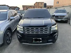 Ford Explorer 2016 Black