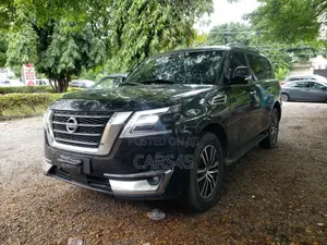 New Nissan Patrol 5.6 2010 Black