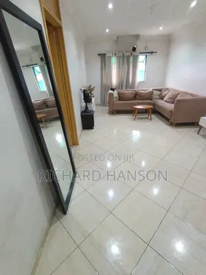 1bdrm Shared Apartment in Female 📌👇(Ikoyi), Abraham Adesanya Estate