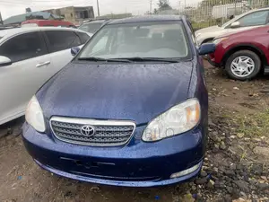 Toyota Corolla LE 2005