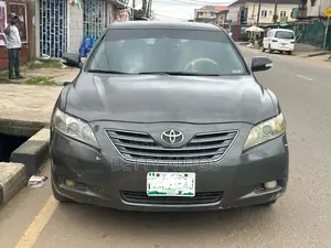 Toyota Camry 2009 Gray