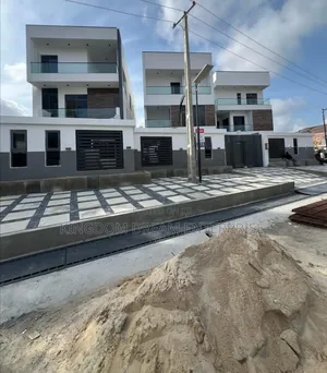 5bdrm Duplex in Lekki Phase 1 Lagos for sale