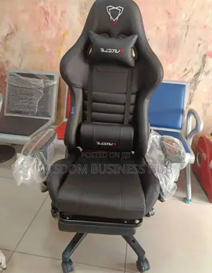 Racing Style Gaming/Office Chair With High Back