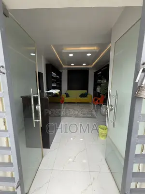 26sq.m Lock-Up Shop